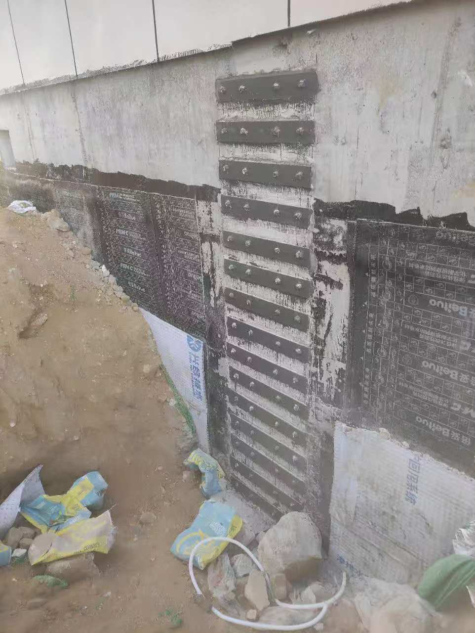 湘潭房屋柱子加固方法
